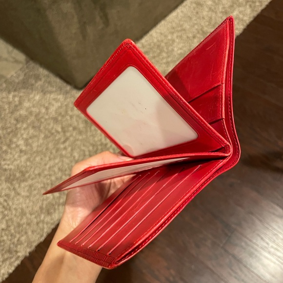 What a great function Auth Louis Vuitton wallet?! - Picture 11 of 15